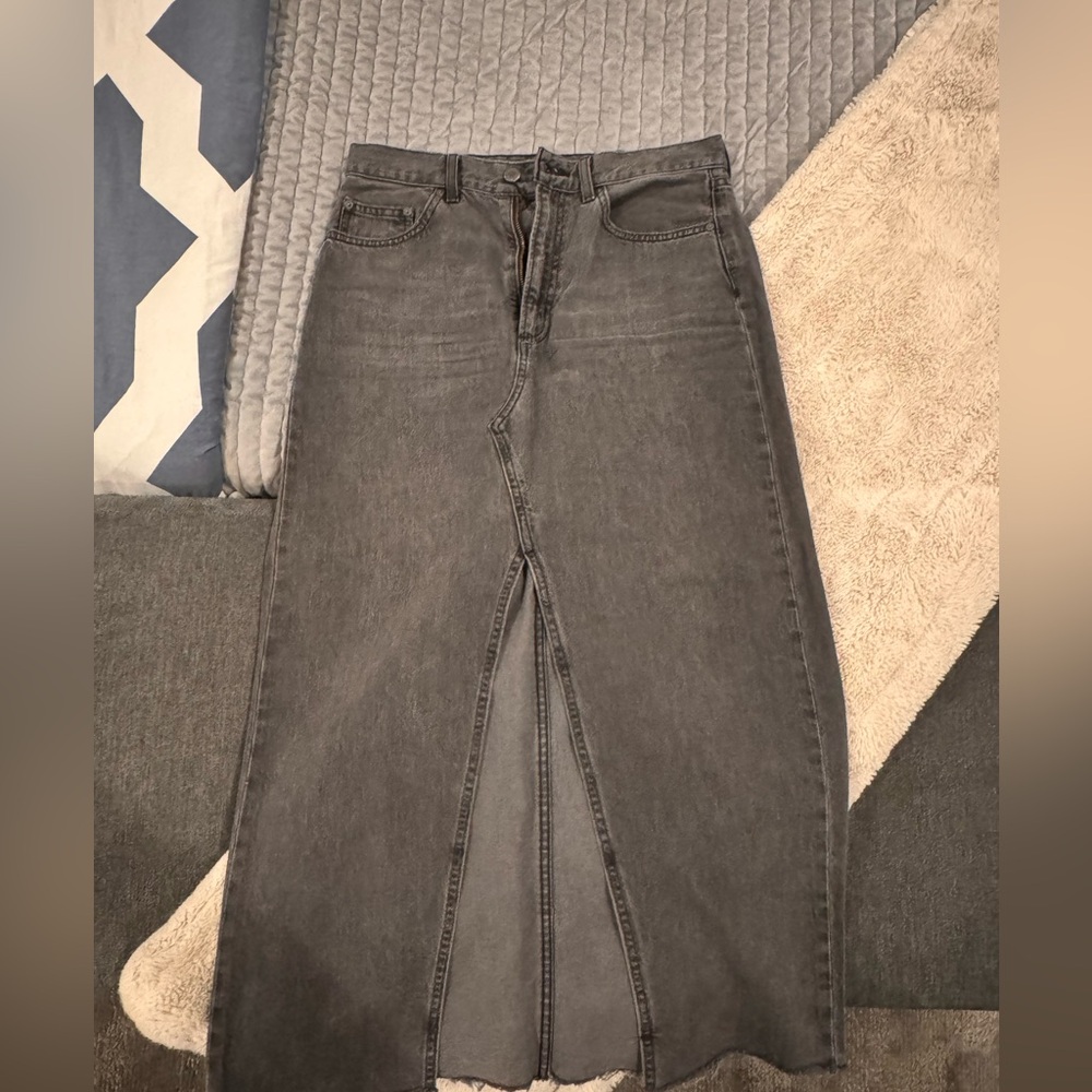 Denim Forum Skirt